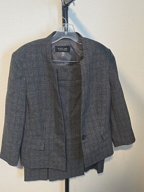 Evan Picone For Black Label Charcoal Plaid Open-Front Blazer Ans Skirt